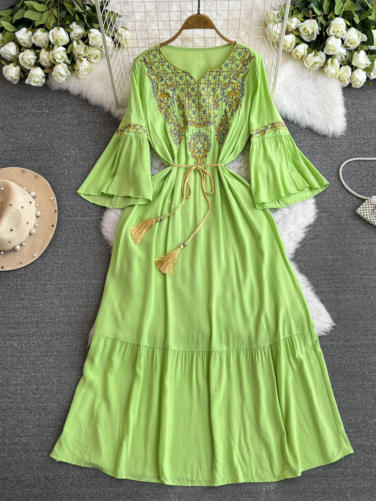 Travel Trumpet Sleeve E398 Style Embroidery Dress