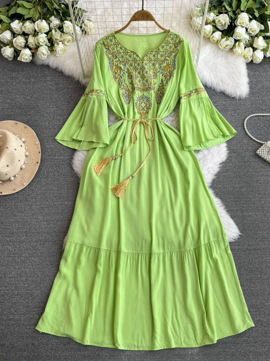 Travel Trumpet Sleeve E398 Style Embroidery Dress