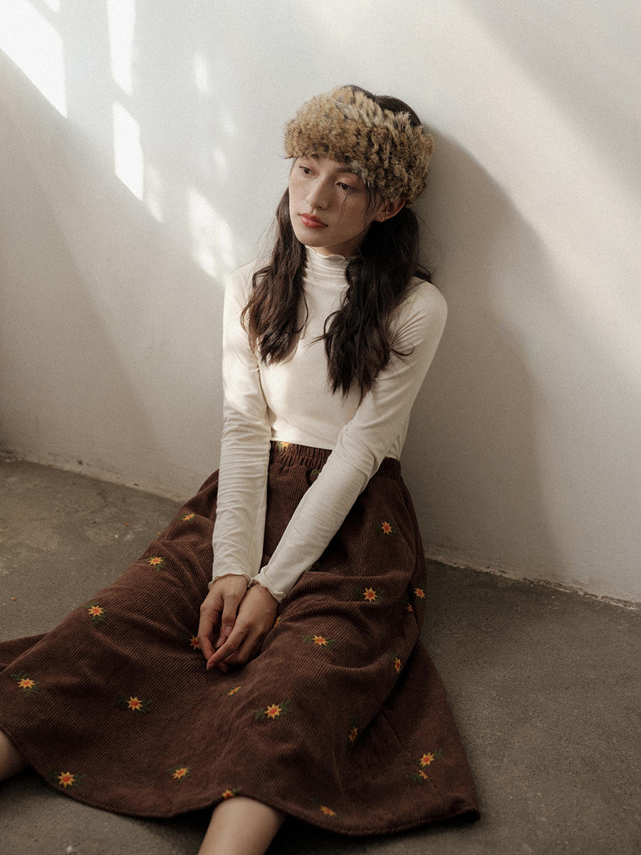 Vintage Corduroy Embroidery Floral High Waist Skirt