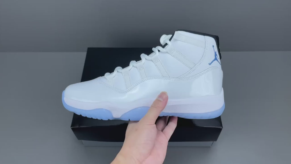 Air Jordan 11 Retro Columbia