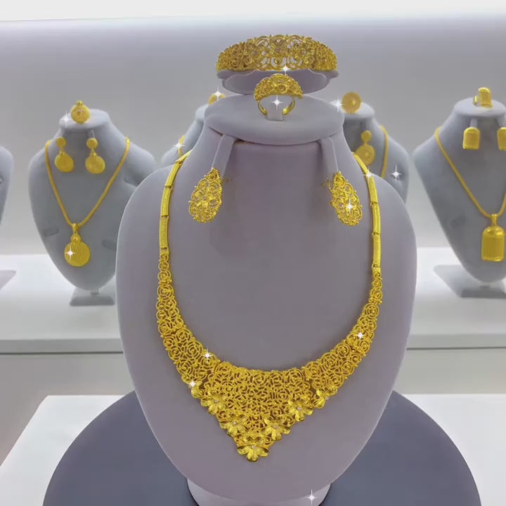 1 Necklace + 1 Bracelet + 1 Pair of Earrings + 1 Ring Luxury Style Bridal Jewelry Set Golden-Plated Floral Hollow Design